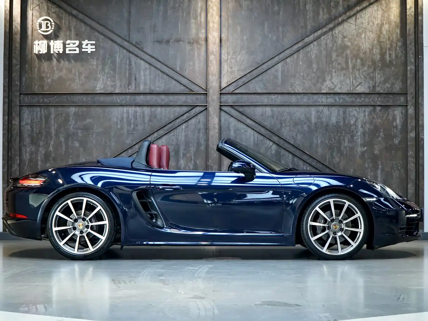 Porsche 718 2018 Boxster 2.0T фото 5