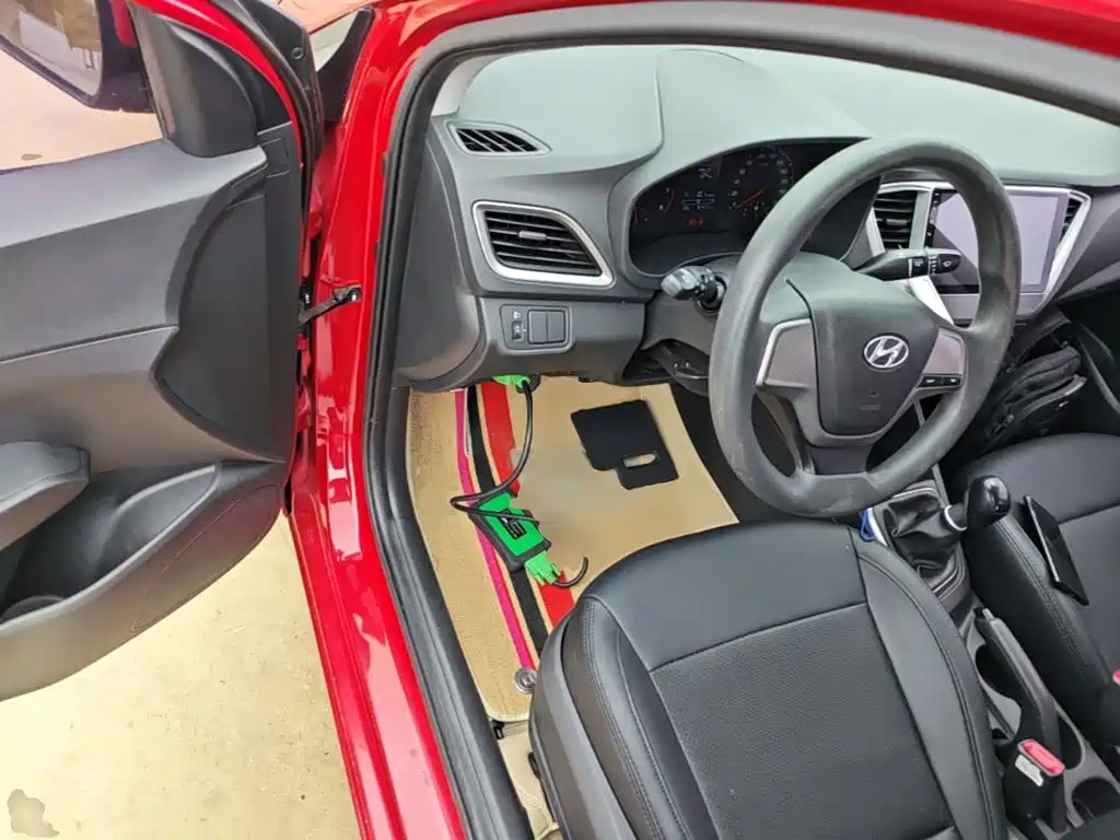 Hyundai Verna 2019 2016 1.4L Manual Cool Edition GLS