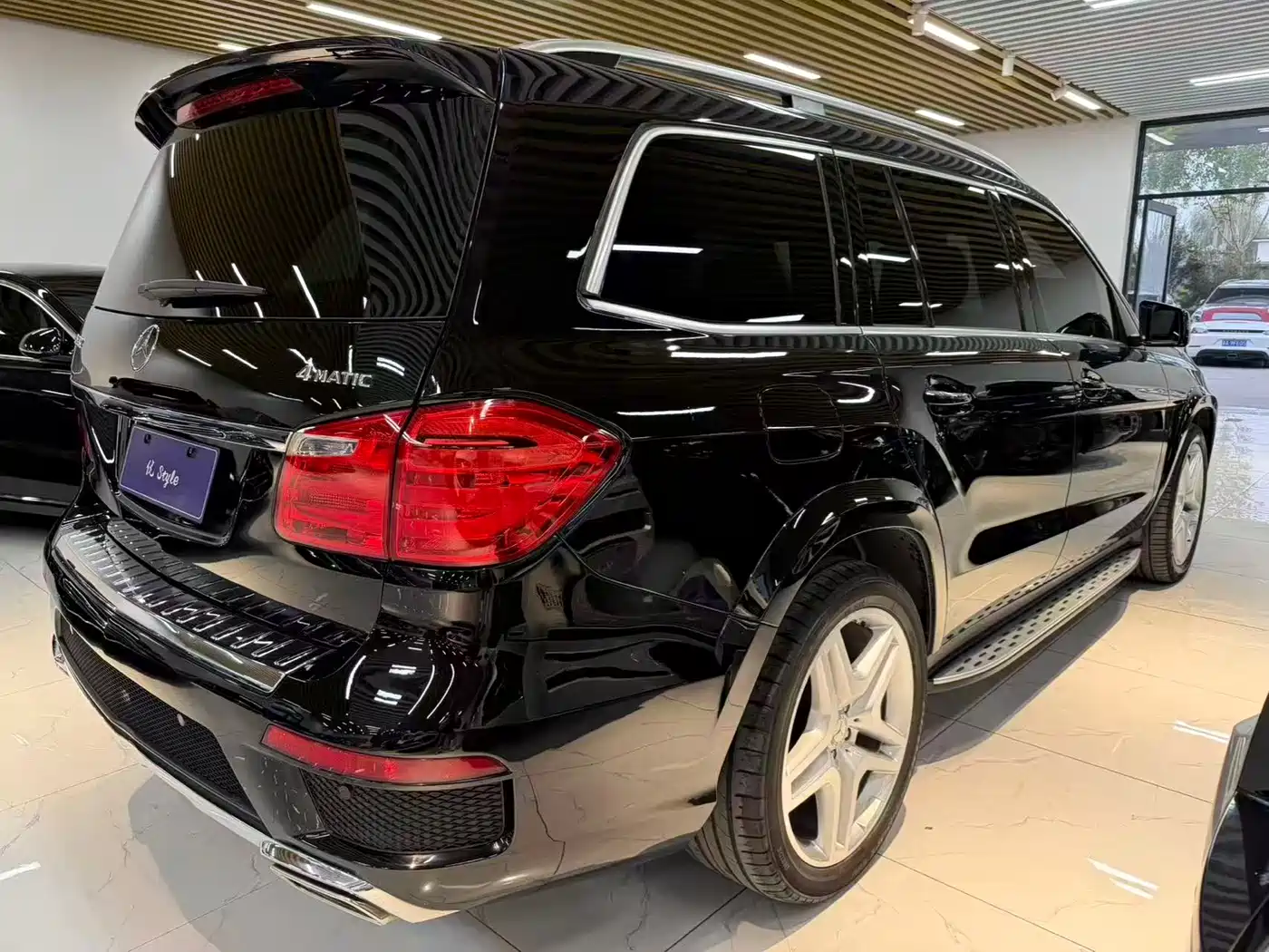 Mercedes-Benz GL-Class 2013 GL 500 4MATIC фото 3