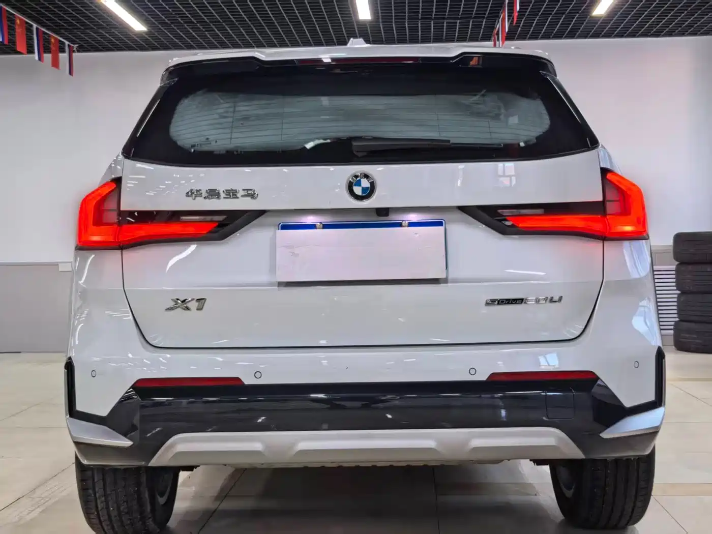BMW X1 2023 sDrive20Li X Design Package фото 5