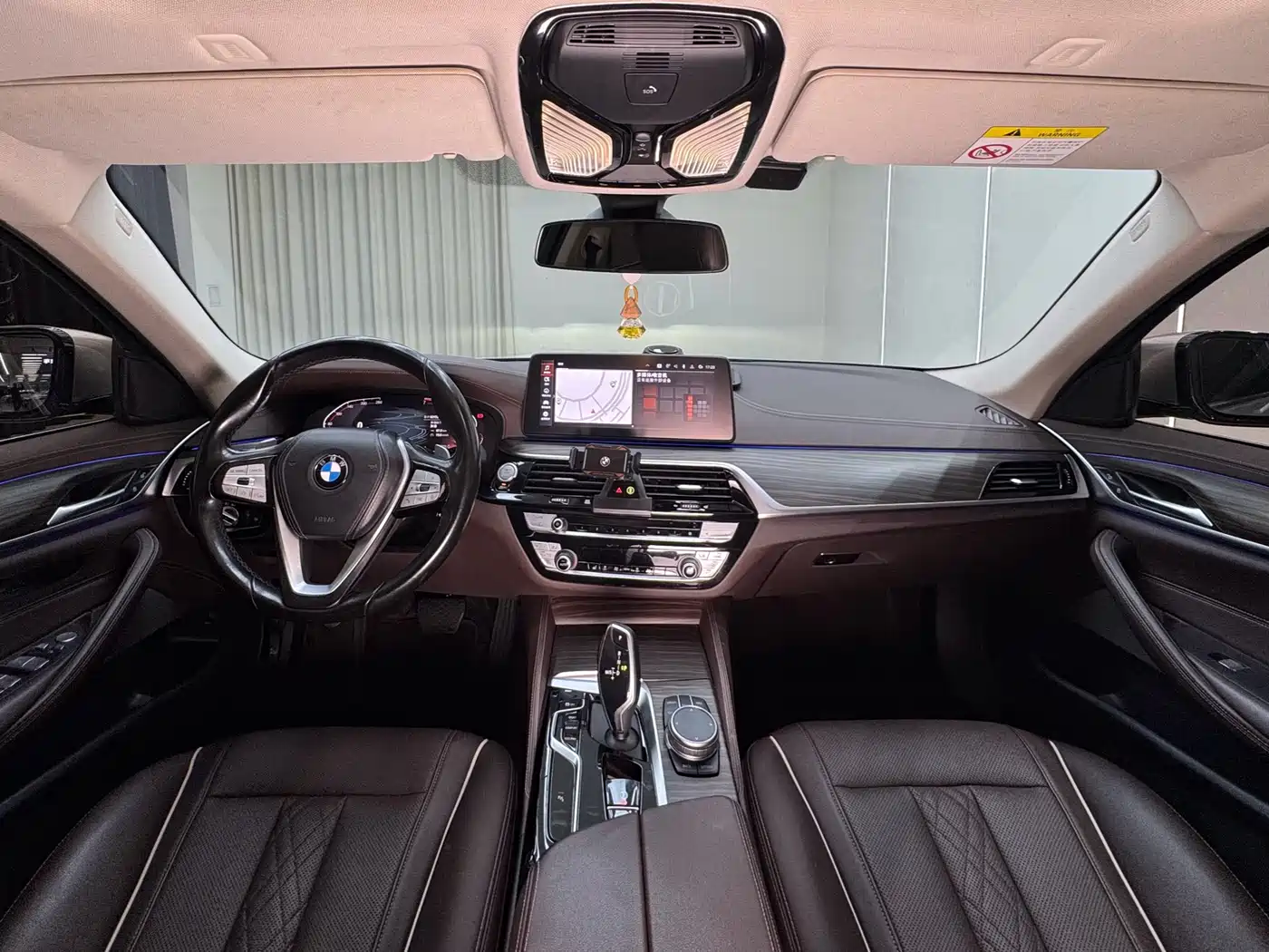 BMW 5 Series 2021 530Li Leading Luxury Package фото 26