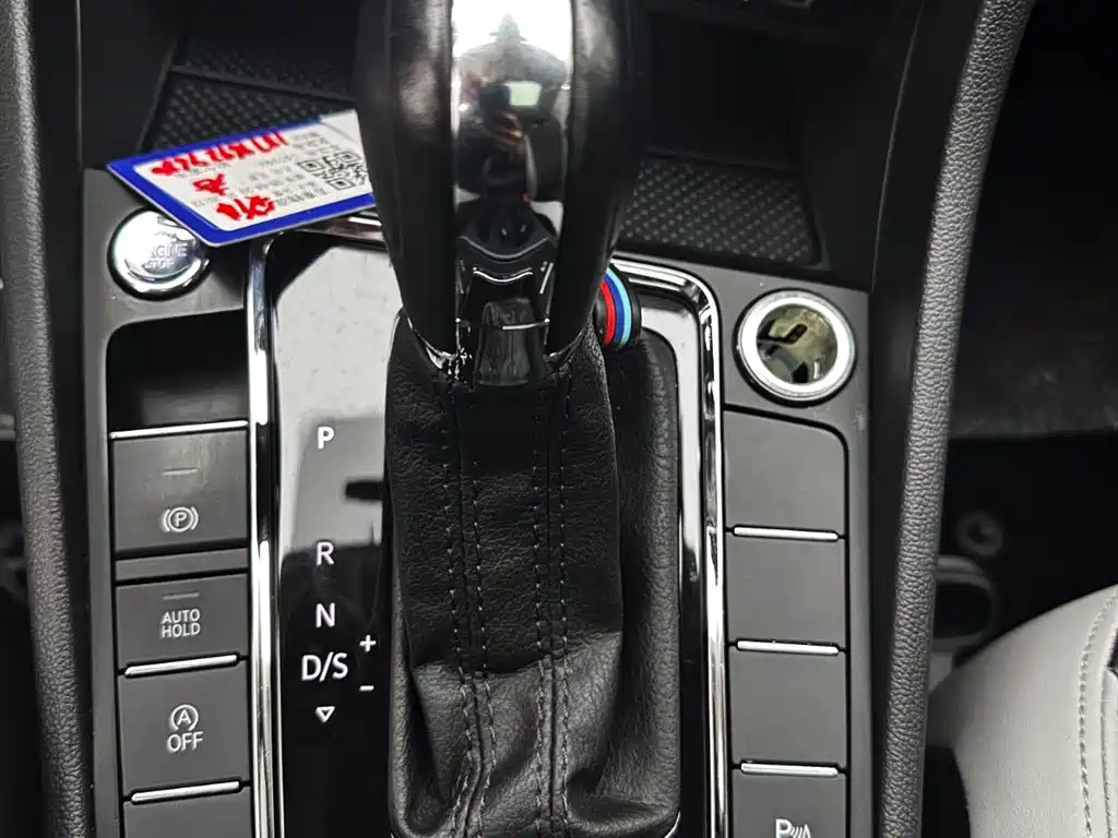Volkswagen Bora 2023 280TSI DSG Prestige Edition фото 13