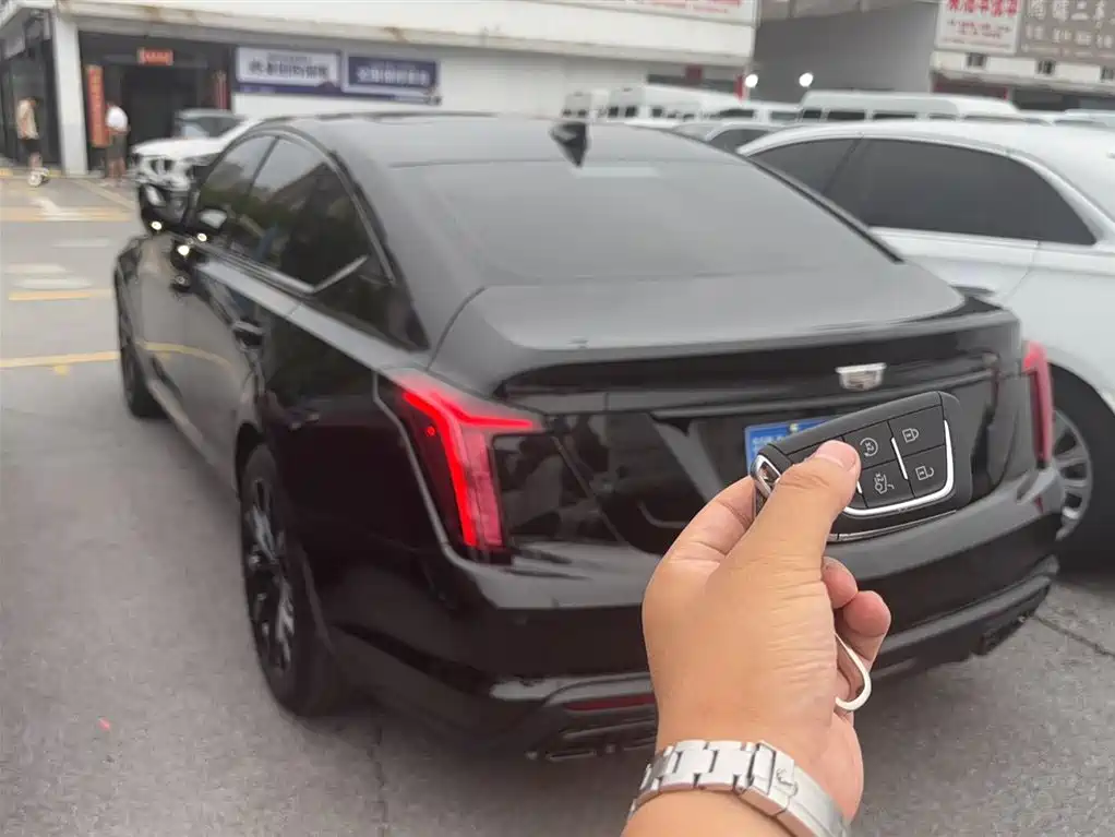Cadillac CT5 2023 28T Luxury Style (Standard Edition) фото 12
