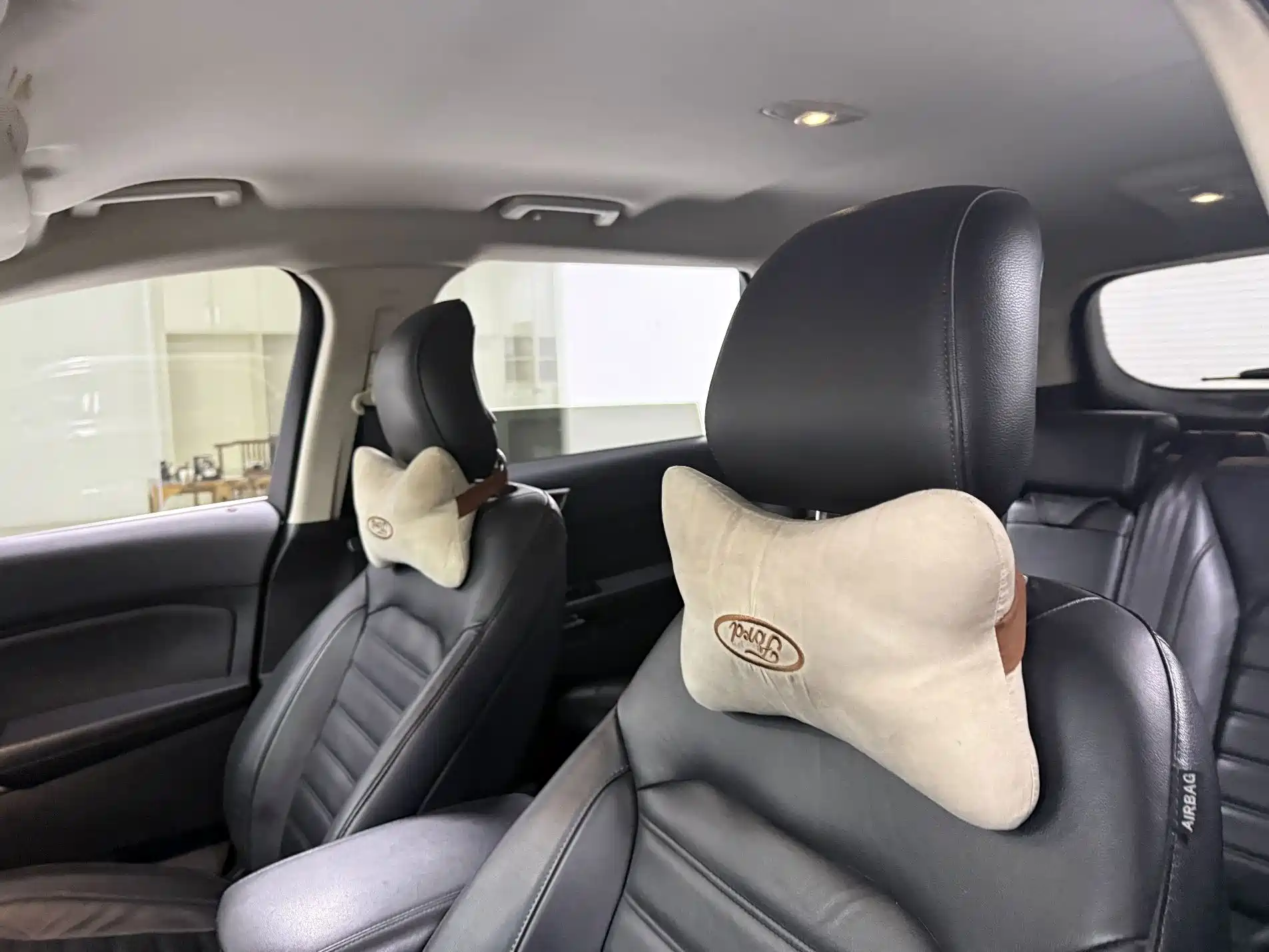 Фото 12 - Ford Edge