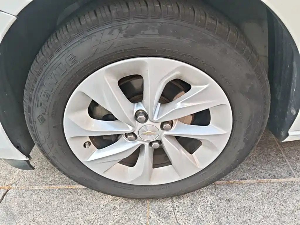 Фото 23 - Chevrolet Cavalier