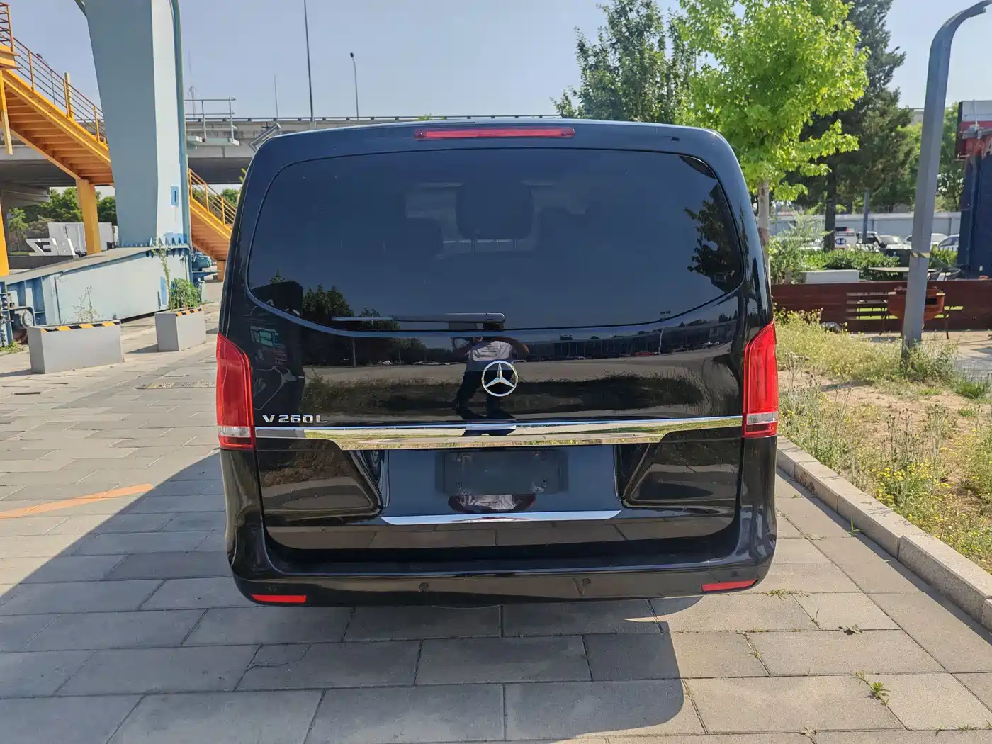 Mercedes-Benz V-Class 2016 V 260 L Premium Long фото 6