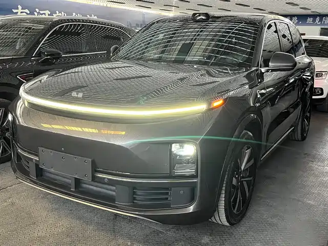 Li Auto Li L8 2023