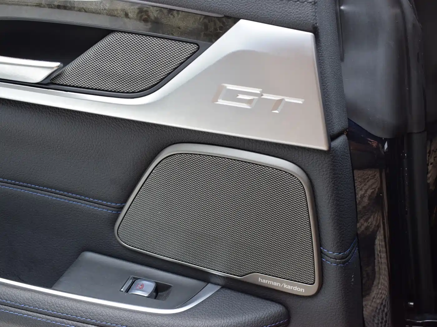 BMW 6 Series GT 2022 Model 630i M Sport Package фото 11