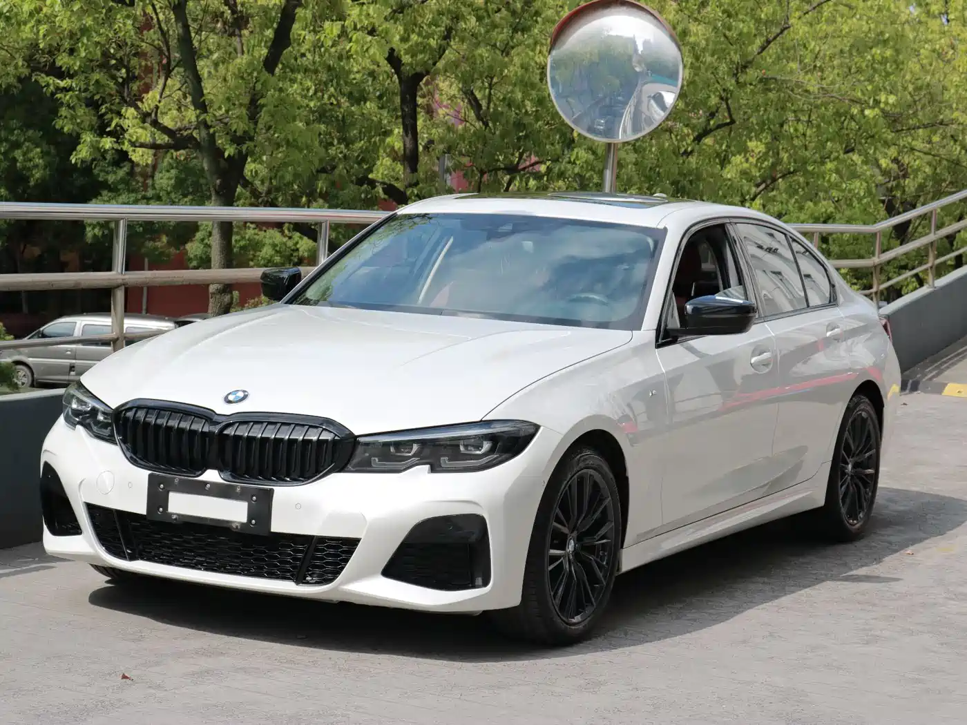 BMW 3 Series 2021 325i M Sport Night Edition