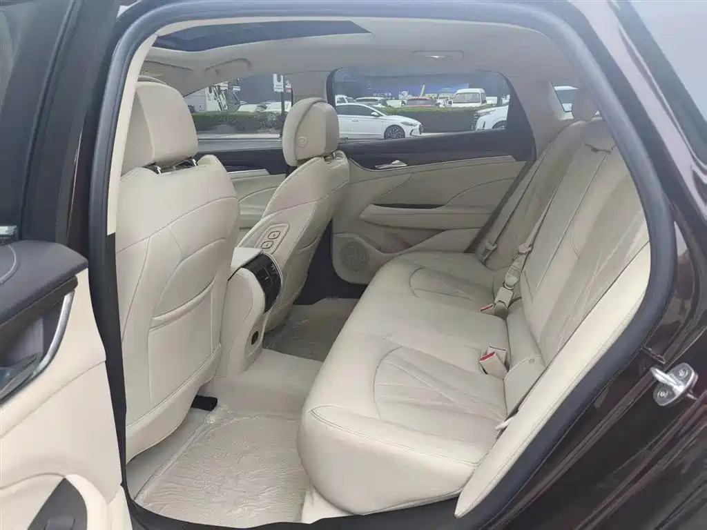 BUICK LACROSSE