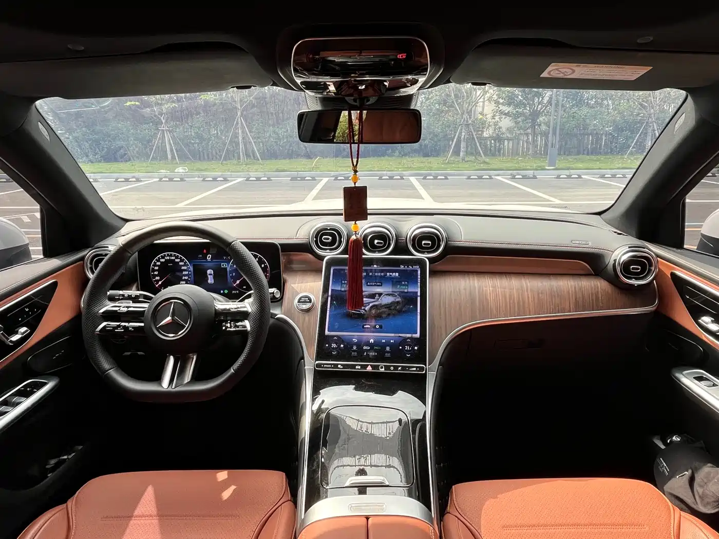 Mercedes-Benz GLC 2023 GLC 300 L 4MATIC Dynamic 7-Seater фото 5