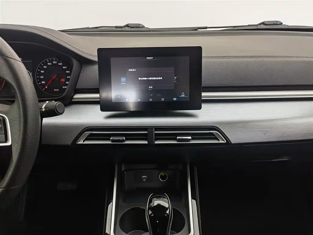 BYD Qin 2019 1.5L Automatic Luxury Edition фото 12