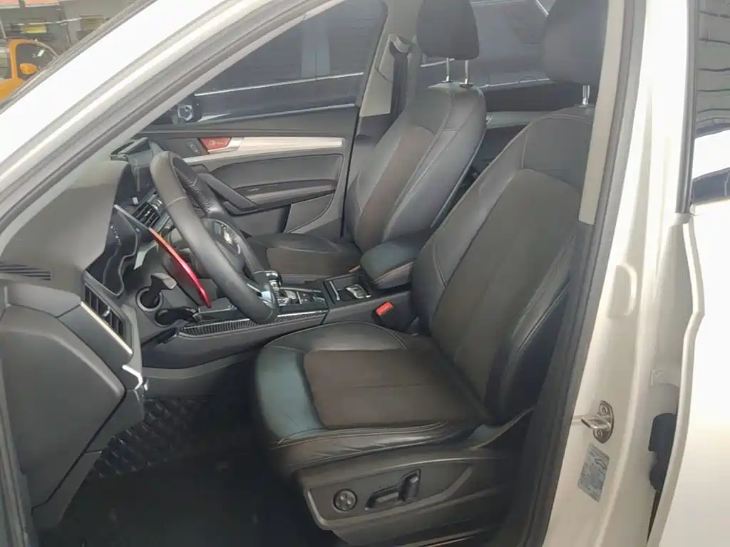 Audi Q5L 2018 2018 40 TFSI Prestige Fashion (China V)