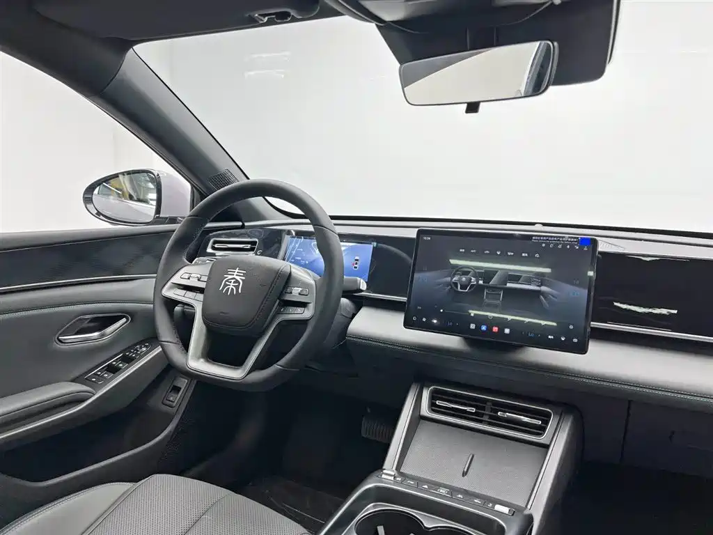 BYD Qin L 2026 Model DM-i 210KM Superior Edition фото 21