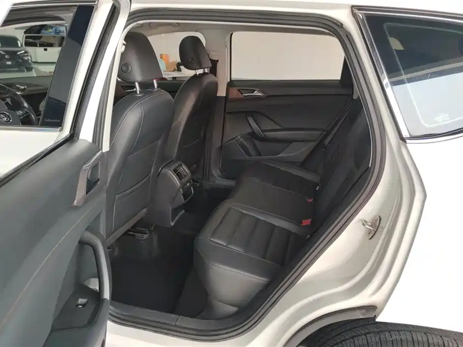 Volkswagen Tharu 2021 Model 280TSI 2WD Comfort Edition фото 11