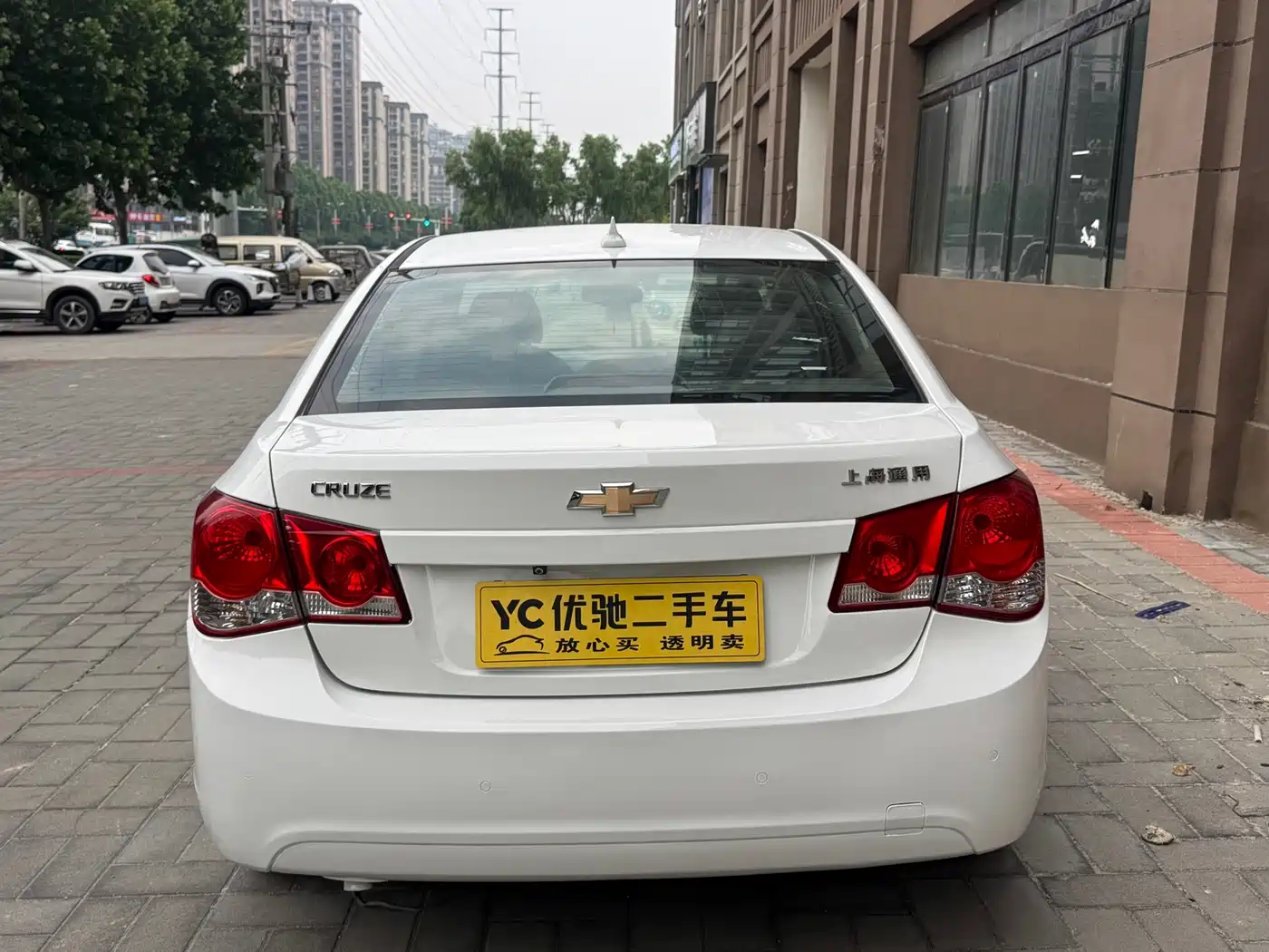 Chevrolet Cruze 2013 Model 1.6L SE AT фото 15