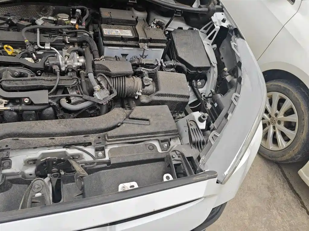 Toyota Frontlander 2024 2.0L CVT Elite Plus Edition фото 24