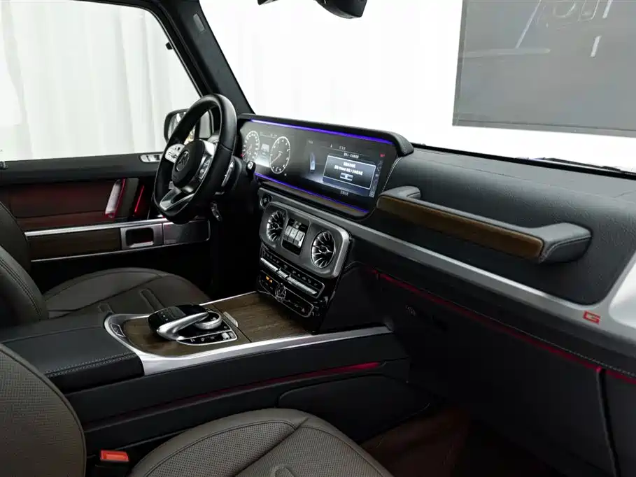 Mercedes-Benz G-Class 2022 G 500 фото 15