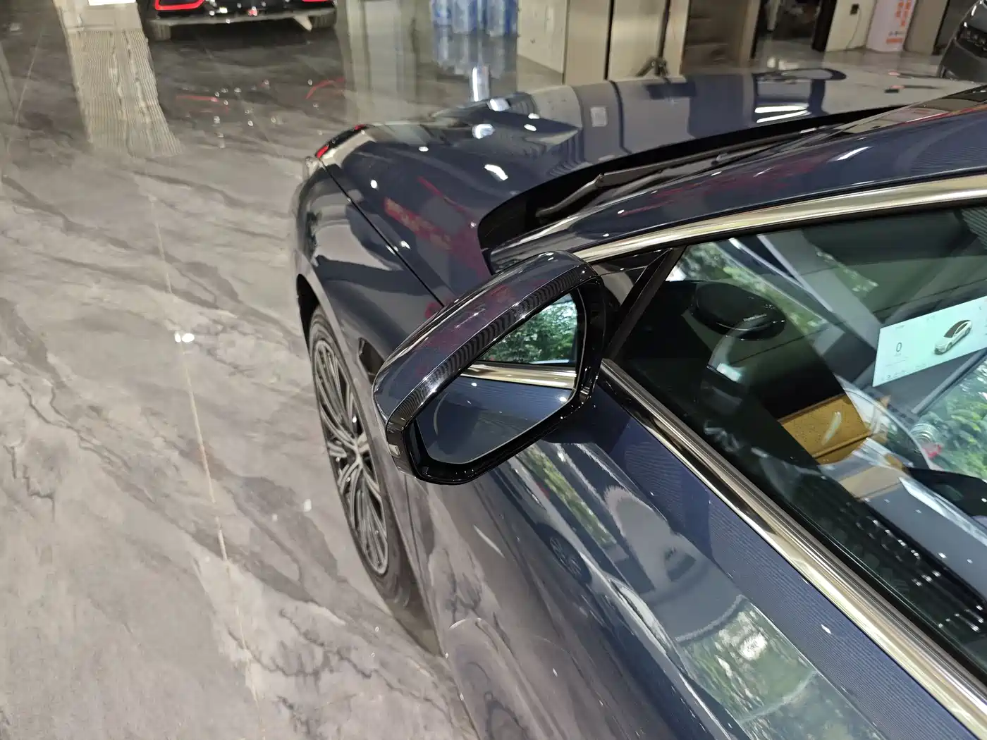 Geely Galaxy Galaxy Xingyao 8 2025 Model 130km EM-i Flagship Edition фото 23