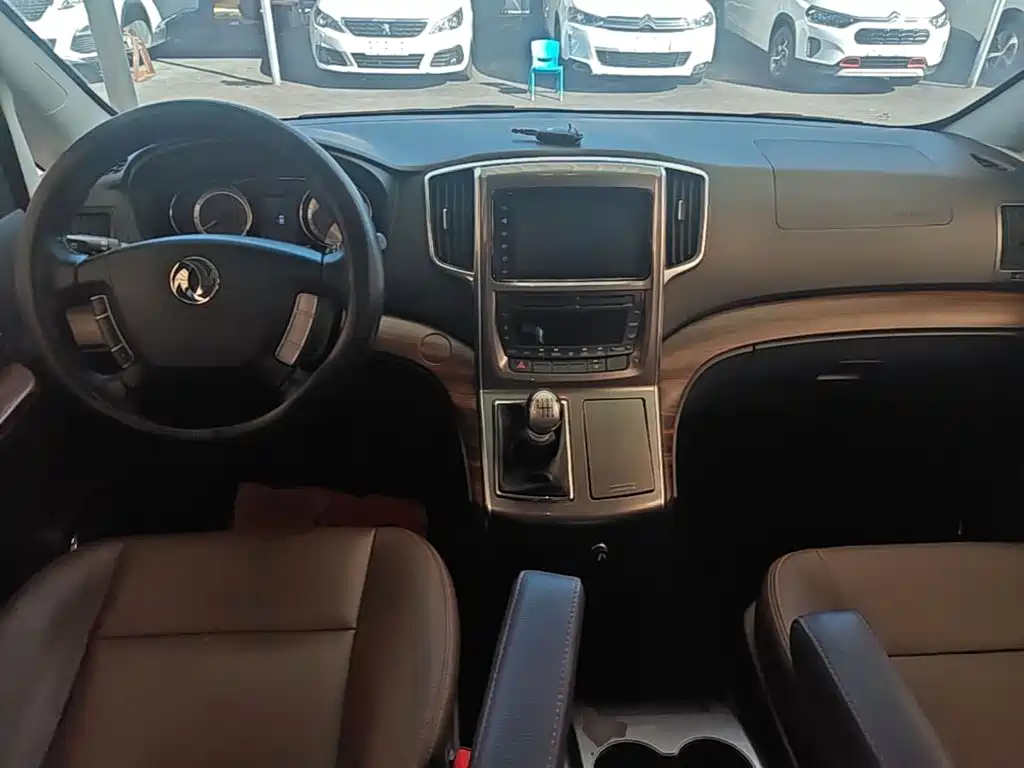 Dongfeng Fengxing Fengxing CM7 2019 2018 Classic 2.0T Manual Luxury