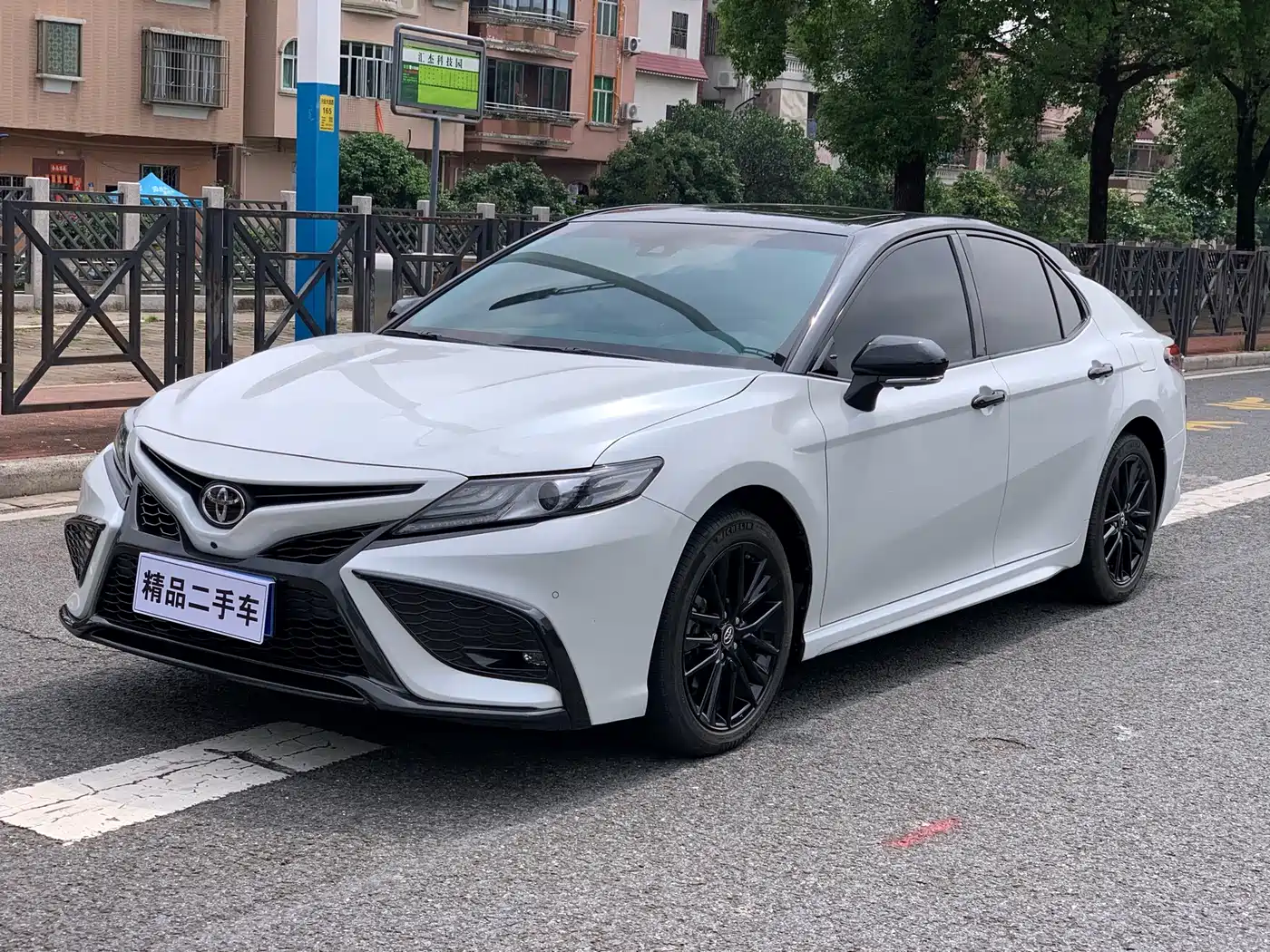 Toyota Camry 2023 2.0S Knight Edition