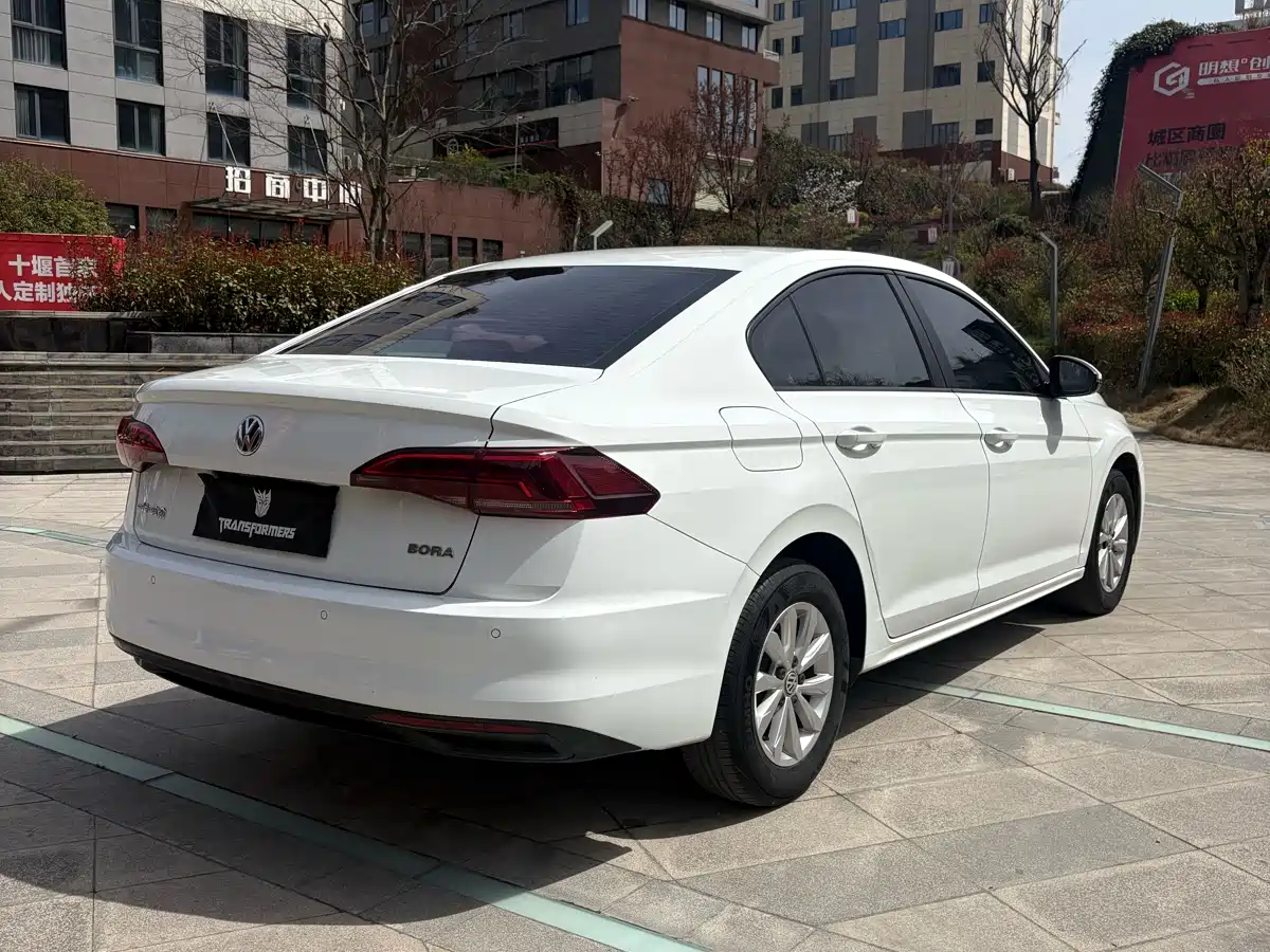 Volkswagen Bora 2020 1.5L Automatic Fashion фото 6