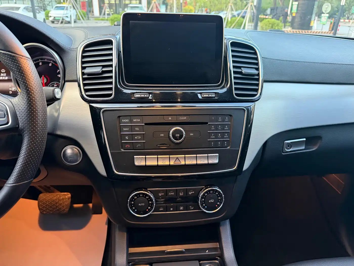 Mercedes-Benz GLE Coupe 2015 GLE 320 4MATIC Coupe SUV фото 8