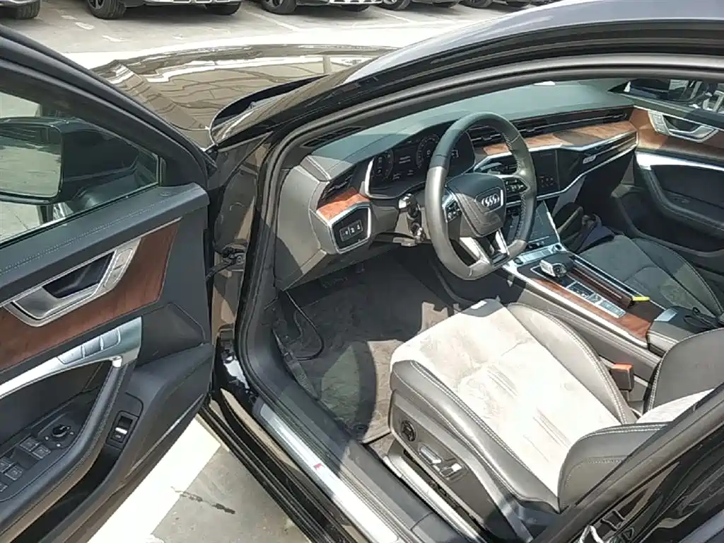 Audi A6L 2023 45 TFSI quattro Premium Dynamic фото 16