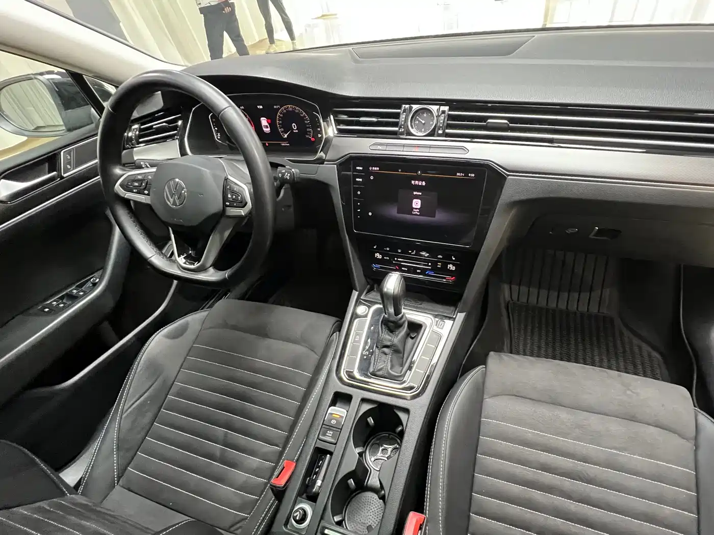 Volkswagen Magotan 2020 330TSI DSG Luxury фото 21
