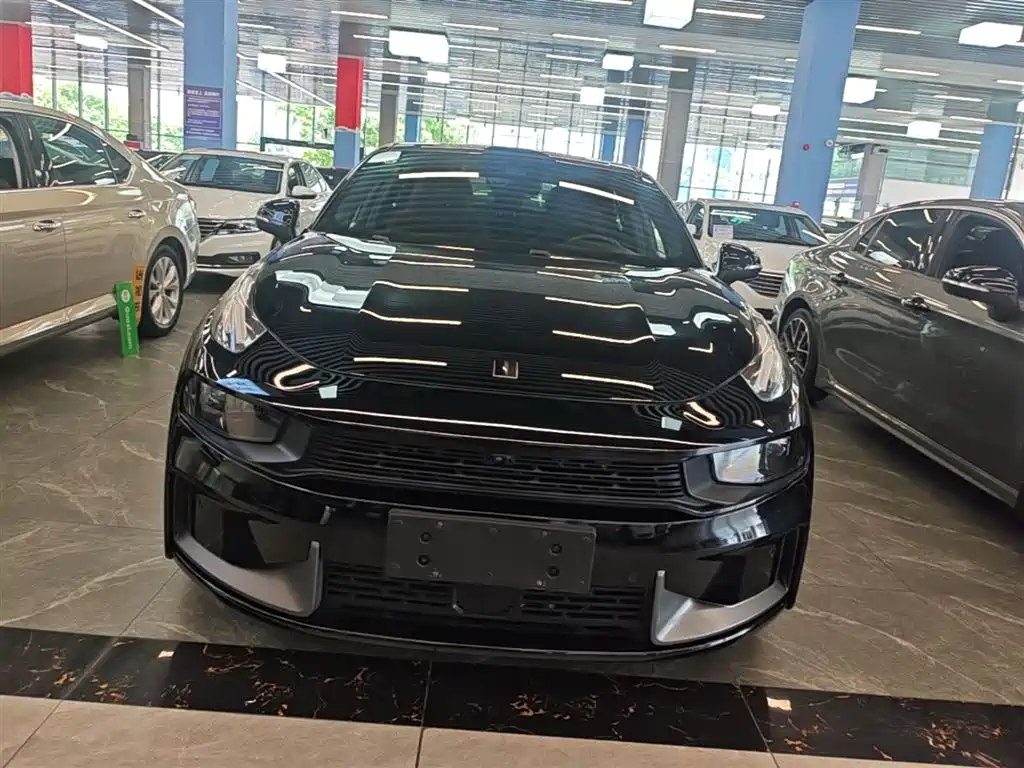 Lynk & Co 03 2019 2.0TD Auto Power Pro Version фото 3