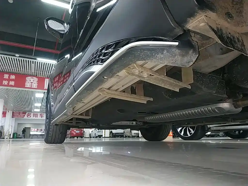 Hongqi HS5 2025 2.0T 2WD Qixiang Pro фото 22