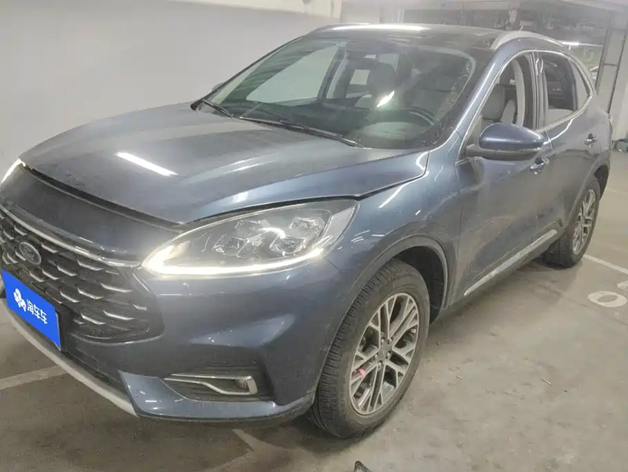 Ford Escape 2023 2020 EcoBoost 245 2WD Premium Edition