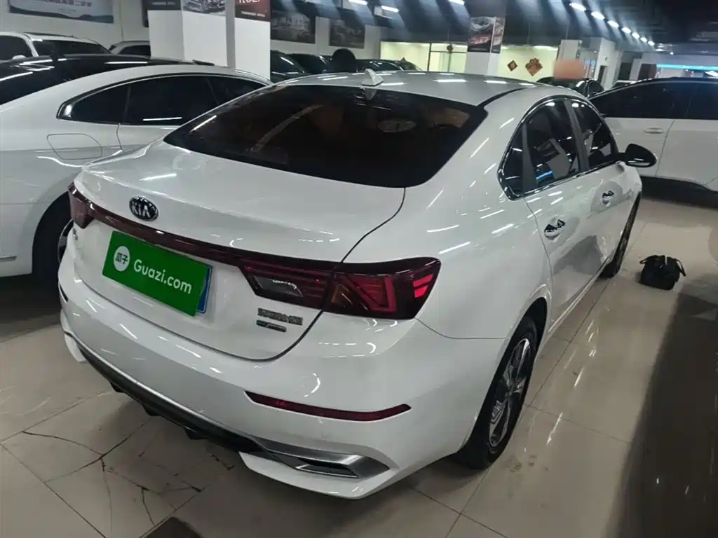 Kia K3 2019 1.5L CVT Smart Connect Edition фото 7