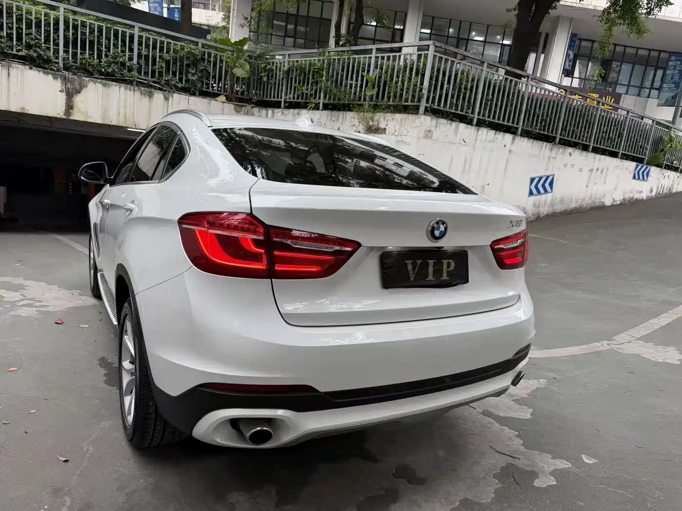 BMW X6 2015 xDrive28i фото 14