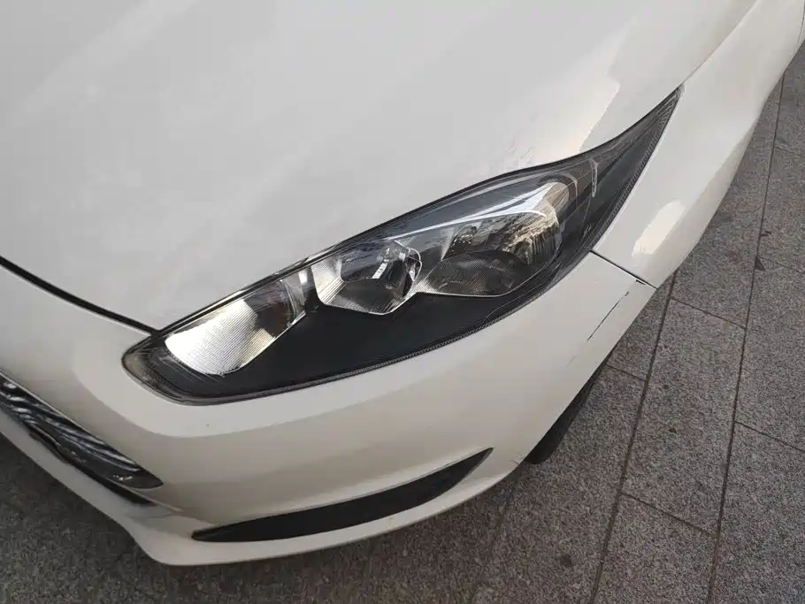 2016 Ford Fiesta