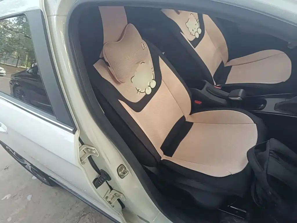 Фото 25 - Citroën C3-XR