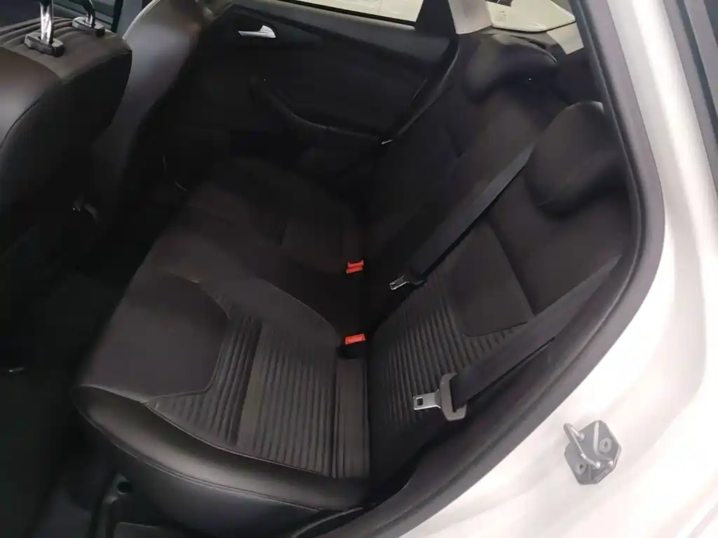 Ford Focus 2018 2018 Hatchback Classic 1.6L Automatic Trend Smart Edition