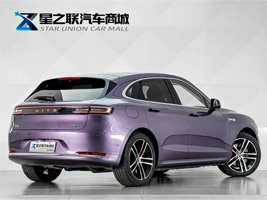 AITO Wenjie AITO M5 2025 Extended Range Ultra AWD фото 6