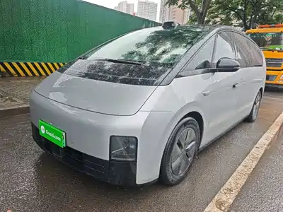 Li Auto MEGA