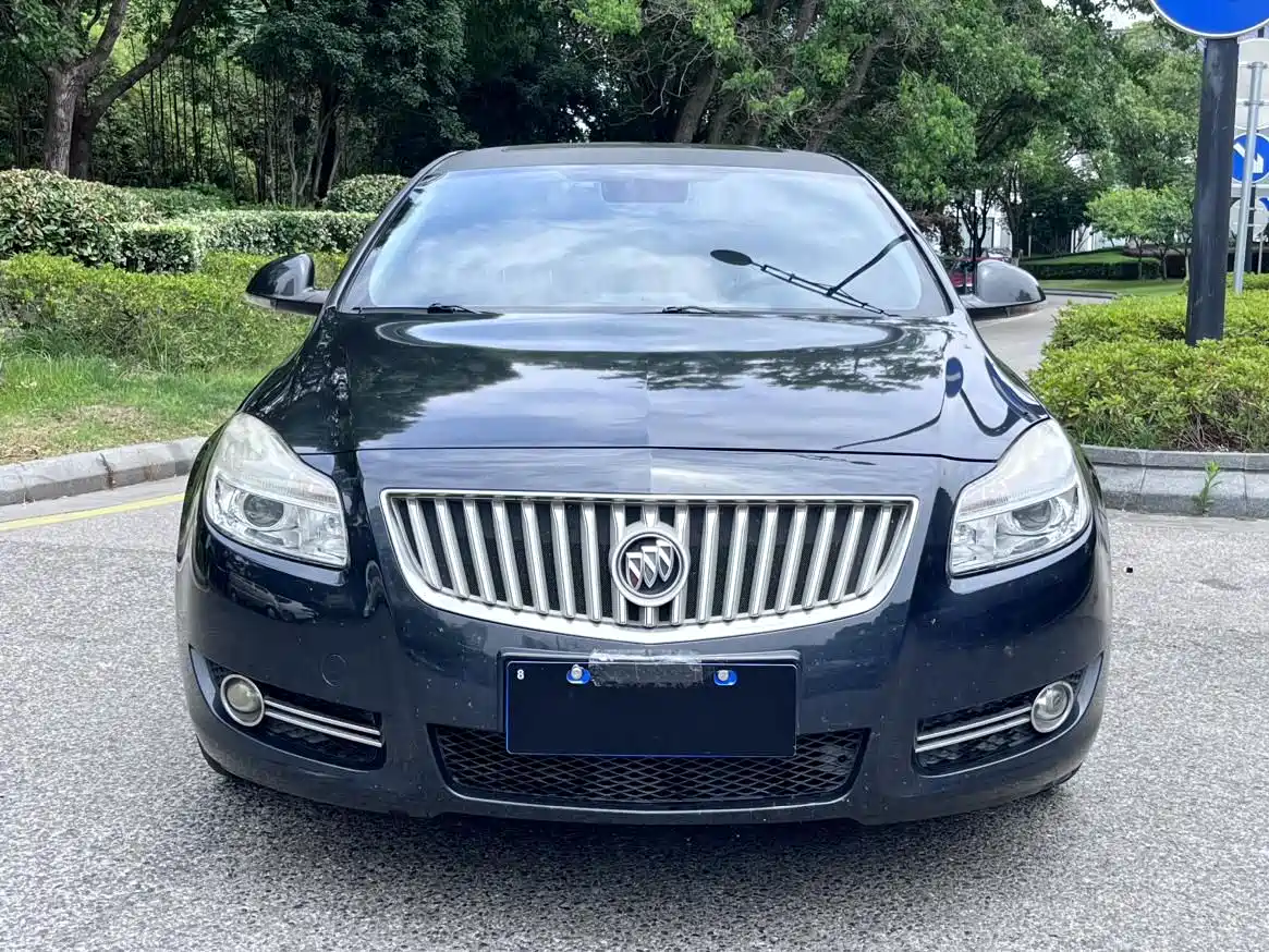 Buick Regal 2012 Model 2.0L Luxury фото 2