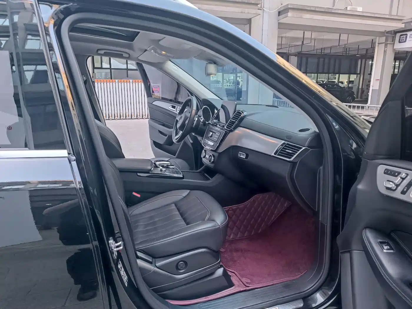 Mercedes-Benz GLS 2018 Facelift GLS 320 4MATIC фото 11