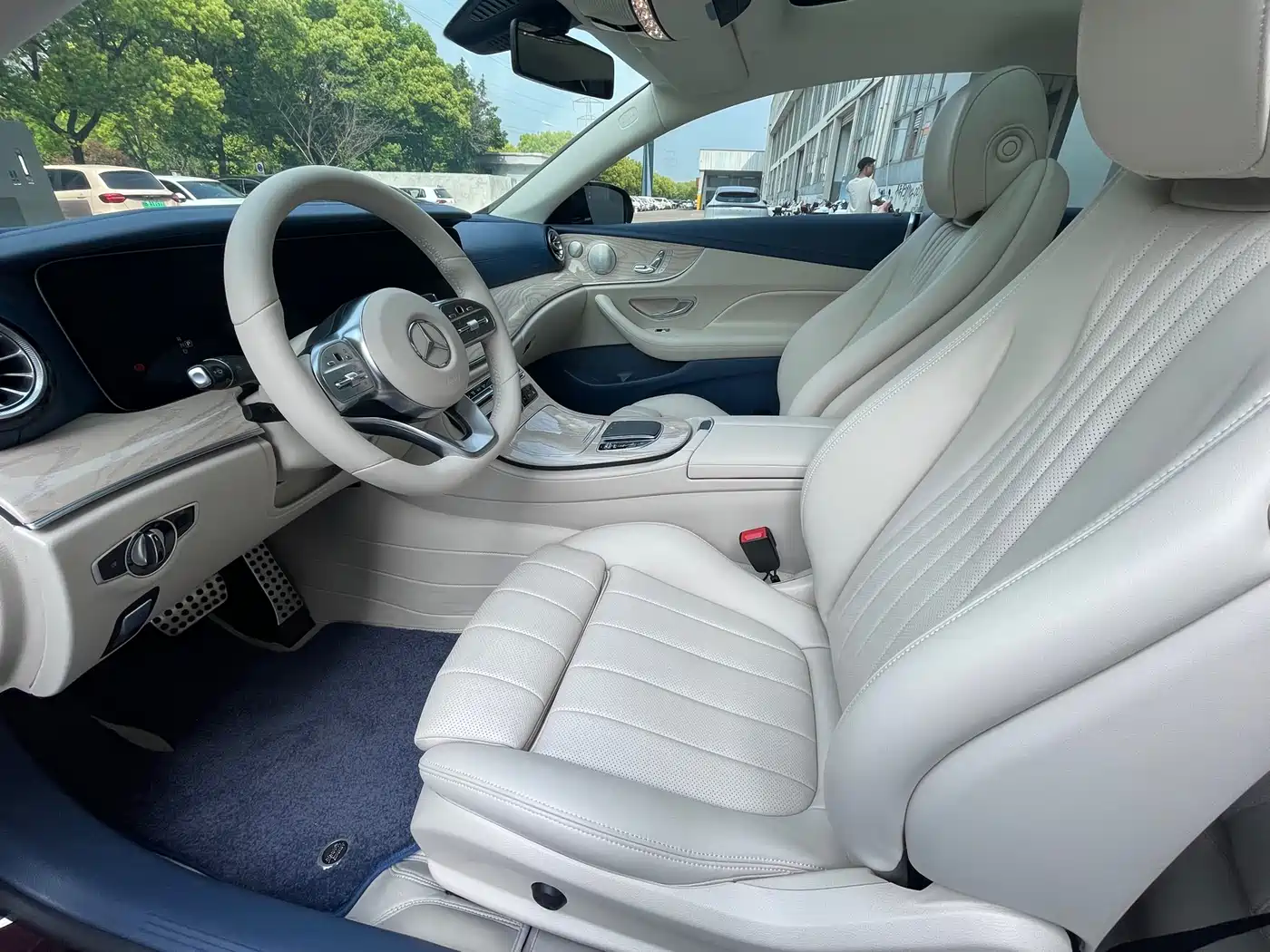Mercedes-Benz E-Class (Import) 2019 E 200 Coupe фото 4