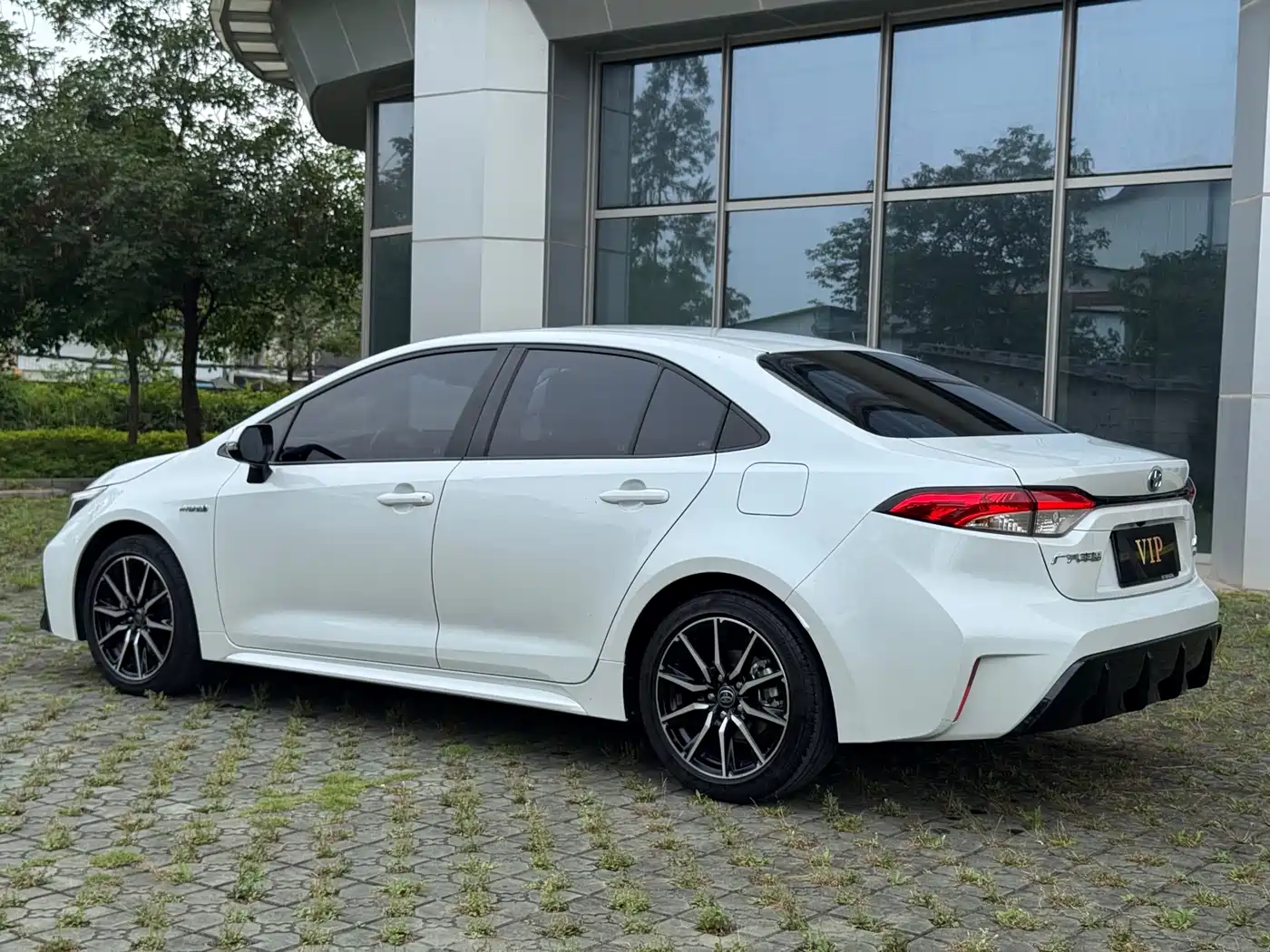 Toyota Levin 2024 Smart Hybrid 1.8L Sport Edition фото 6