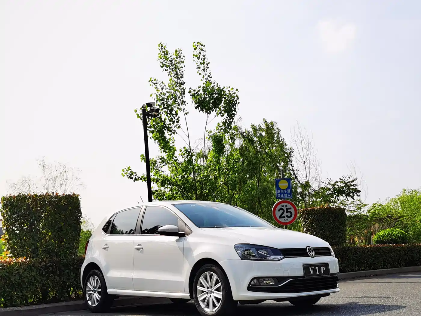 Volkswagen Polo 2018 1.5L Auto Comfort фото 2