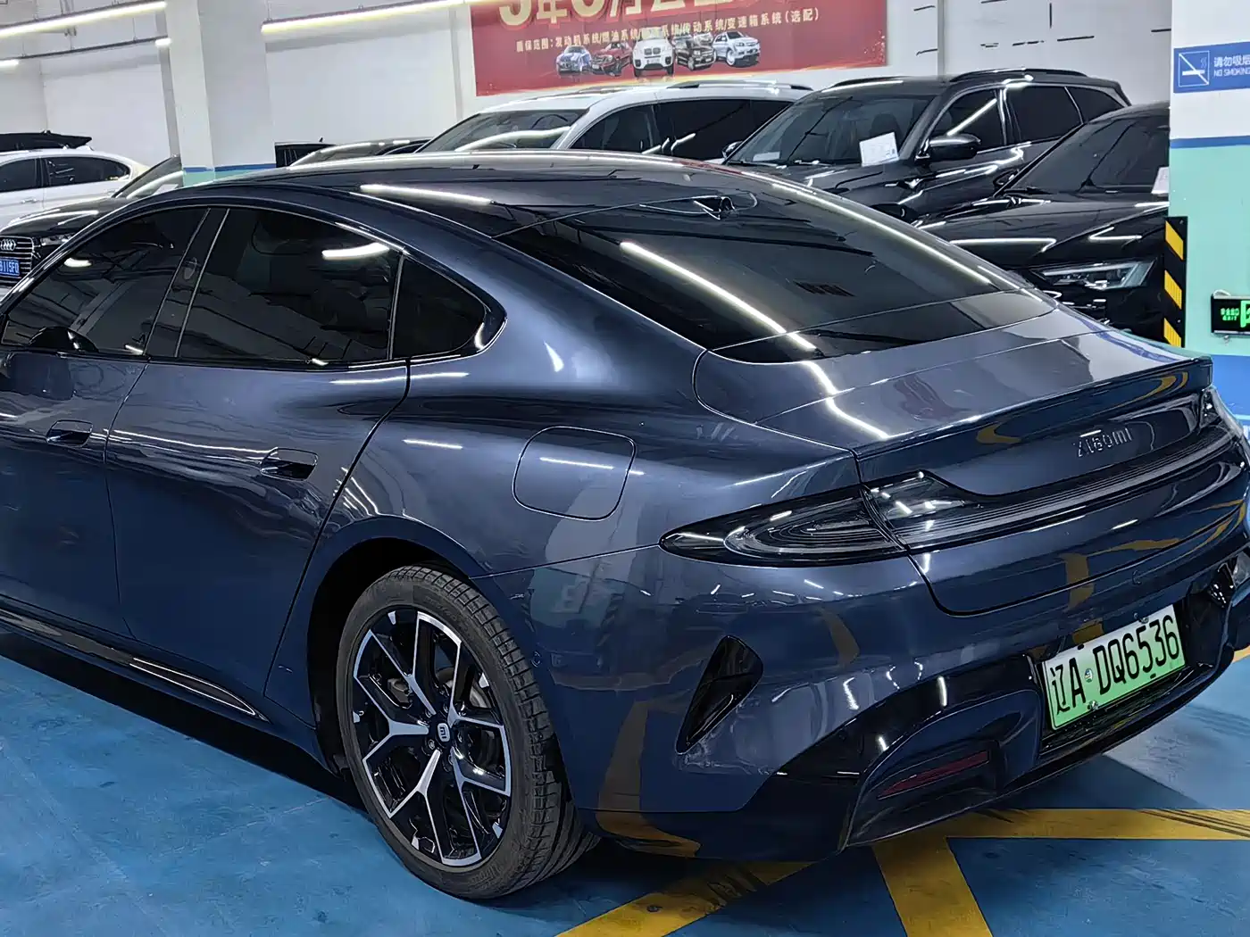 XIAOMI CAR XIAOMI SU7