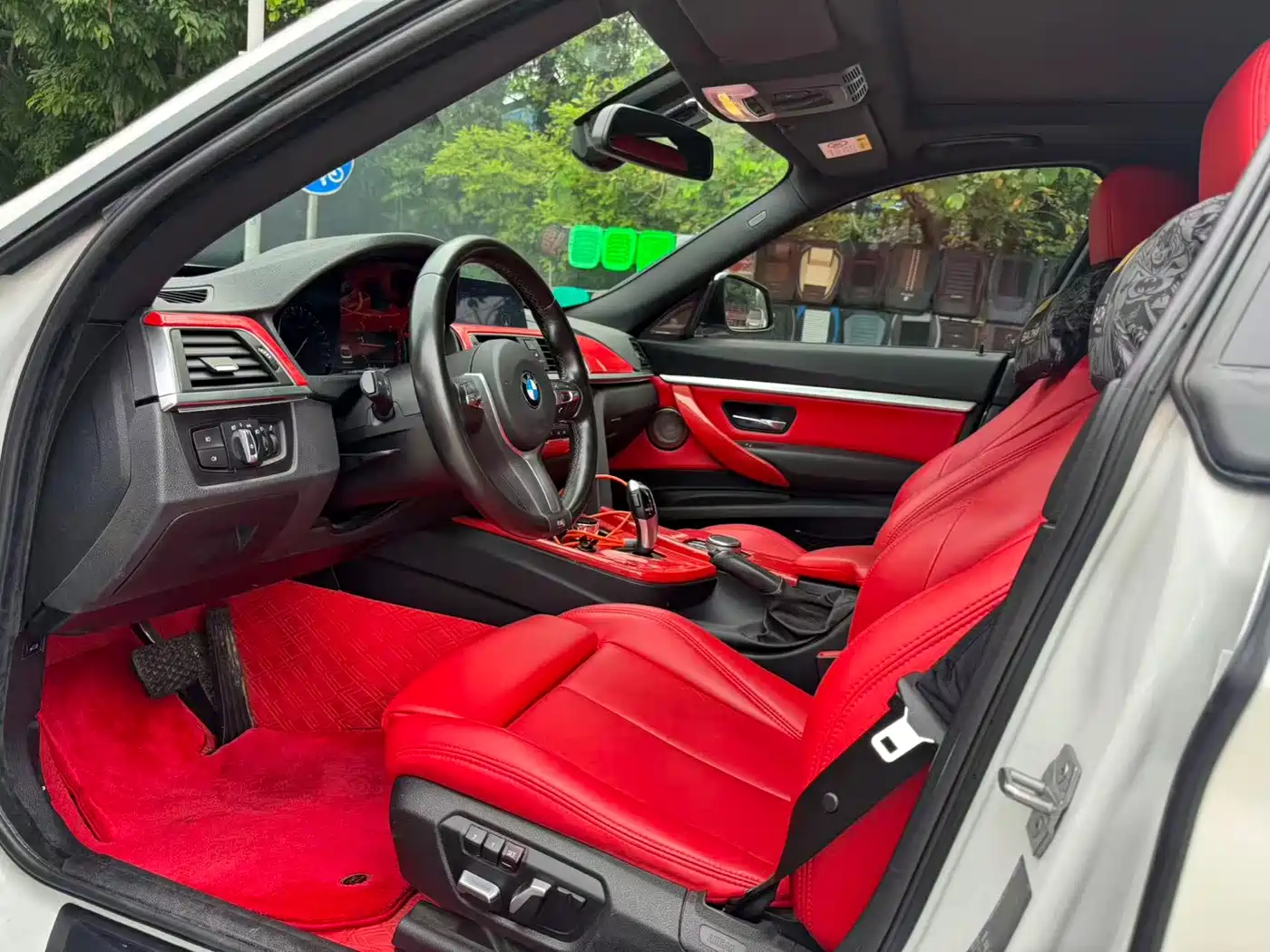 BMW 3 Series GT 2019 320i M Sport Model фото 4