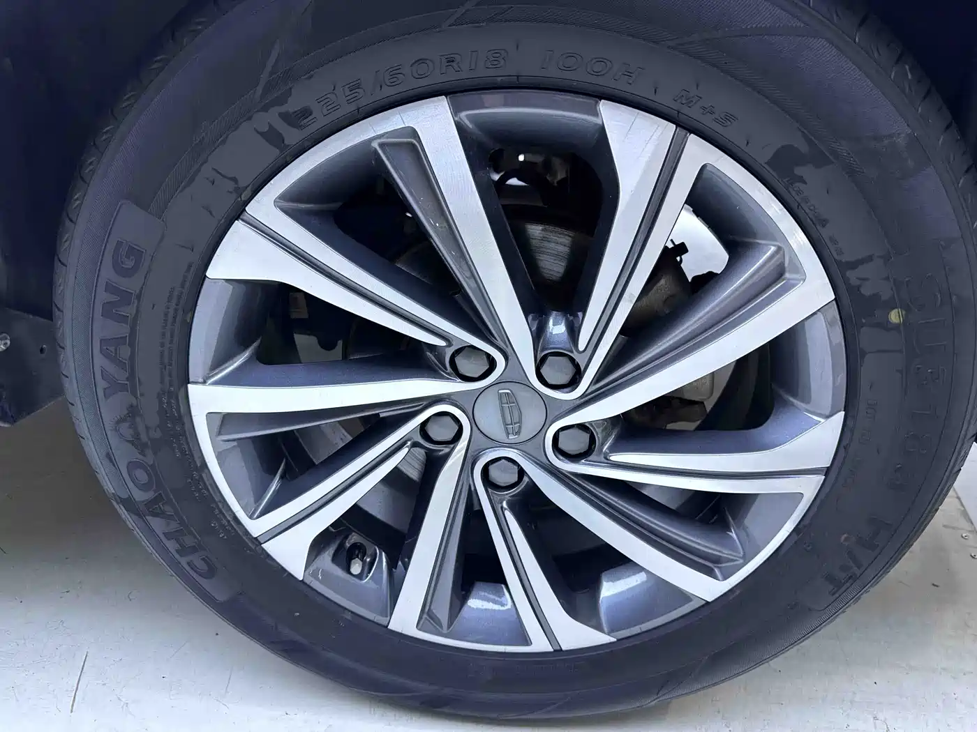Geely Emgrand X6 2023 2021 Model PRO 1.4T Automatic Premium