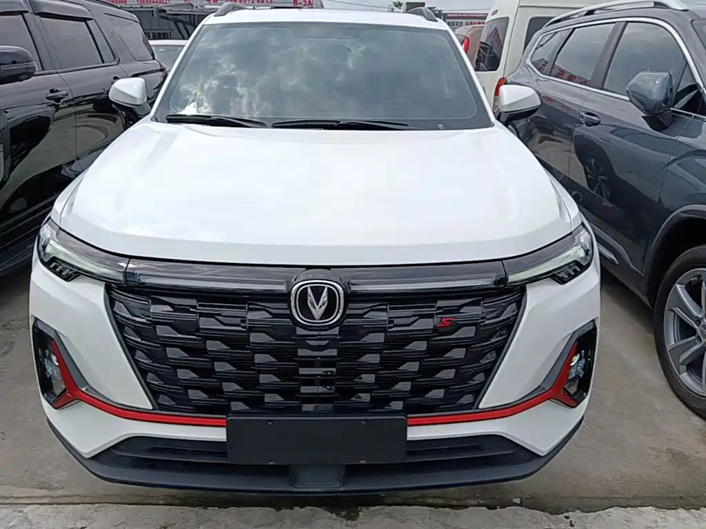 Changan CS35 PLUS 2024 2023 Enjoyment Edition 1.4T DCT Luxury