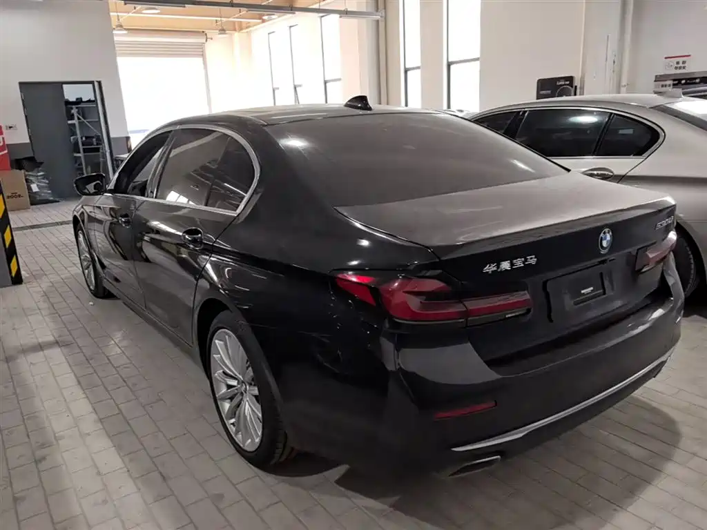 BMW 5 Series 2022 Facelift II 530Li Luxury Trim Premium Package фото 5