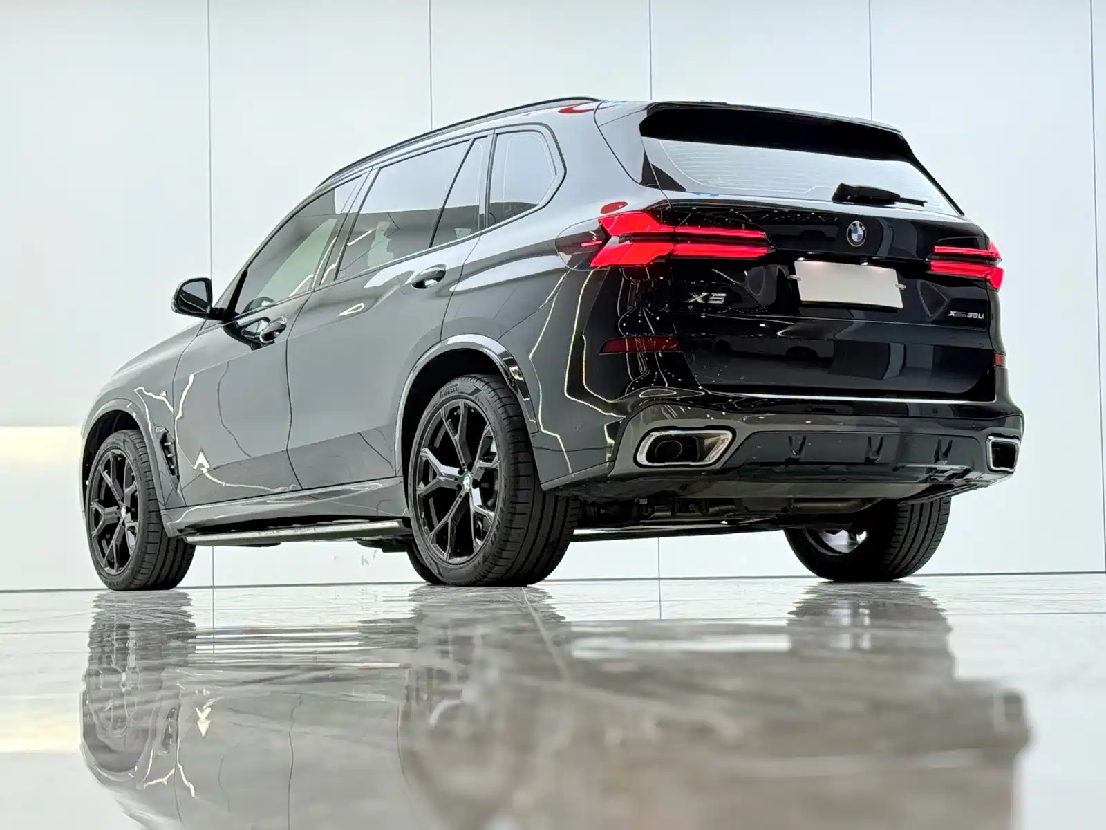 صورة 17 - BMW X5